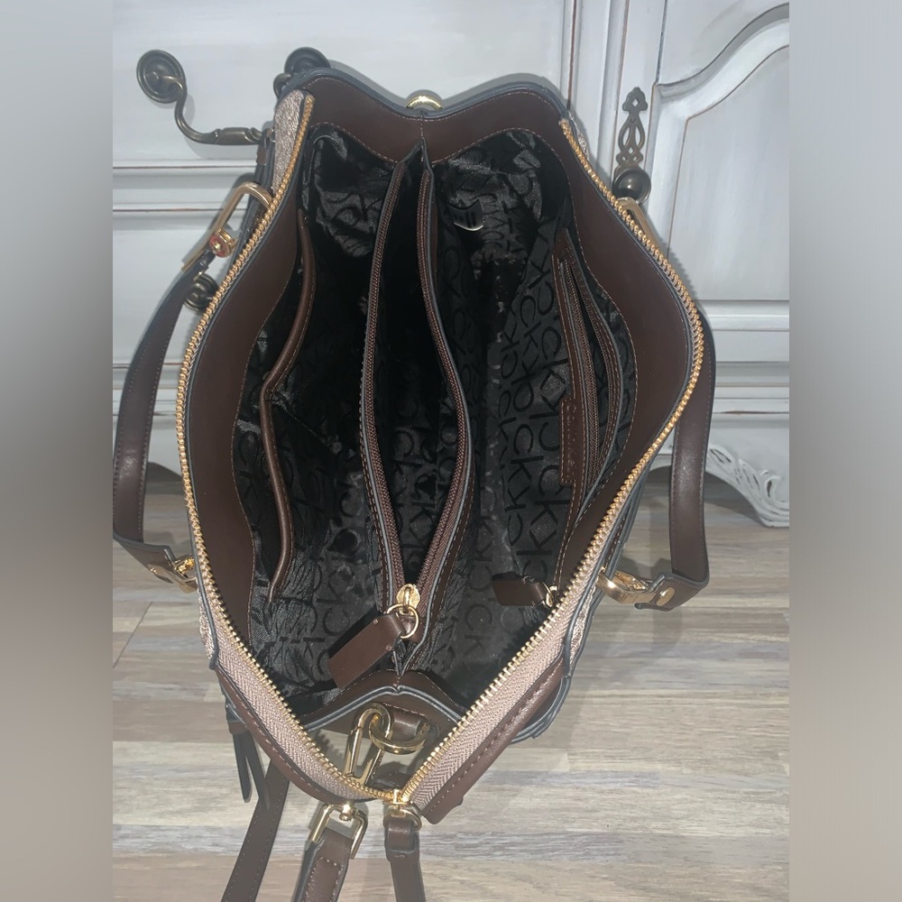 Calvin Klein Tri-Compartment Satchel Bag-PRISTINE - Picture 10 of 10